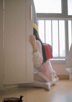 美女扒开秘露出奶头照片_720全集在线观看