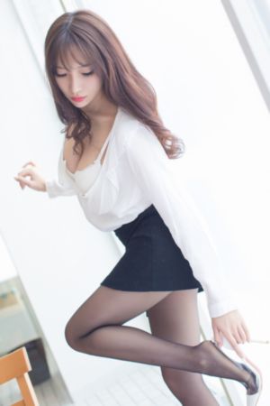 69视频热播_JVID性感写真