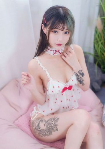 被征服胯下的人妻秘书_BD韩语在线播放观看