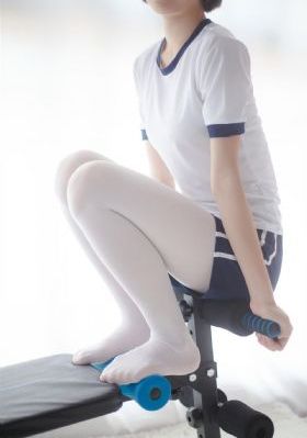 免费观看美女逼逼的黄色视频_超清电影在线看
