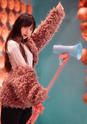 玩两个粉嫩的小奶头_BT磁力天堂在线观看高清